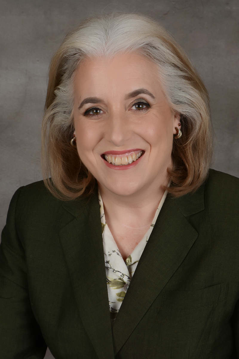 Jeanne R. Perrone, CVT, VTS (Dentistry)